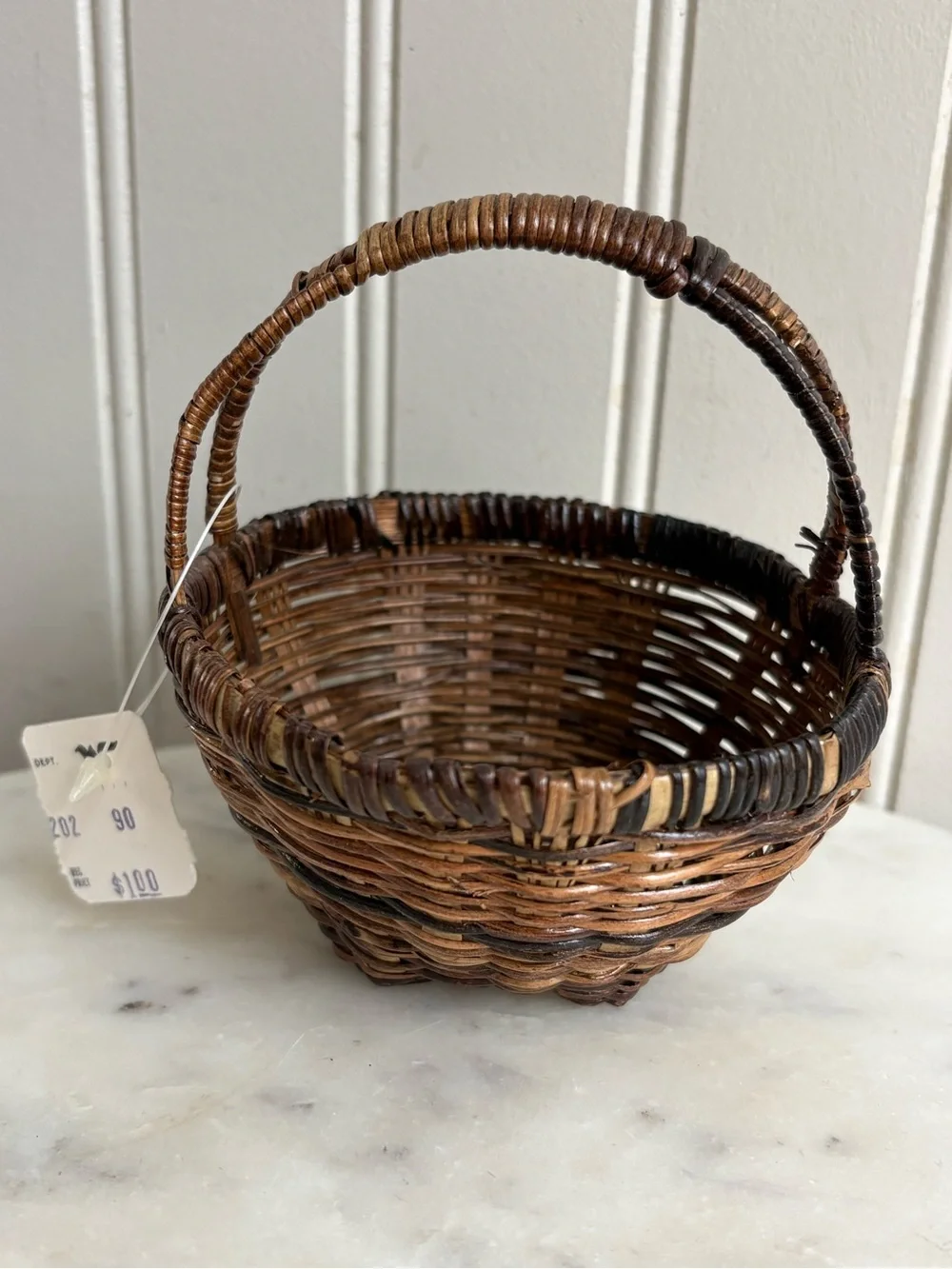 NEW Vintage Small Woven Basket Brown VTG Farmhouse Country Cottagecore Primitive